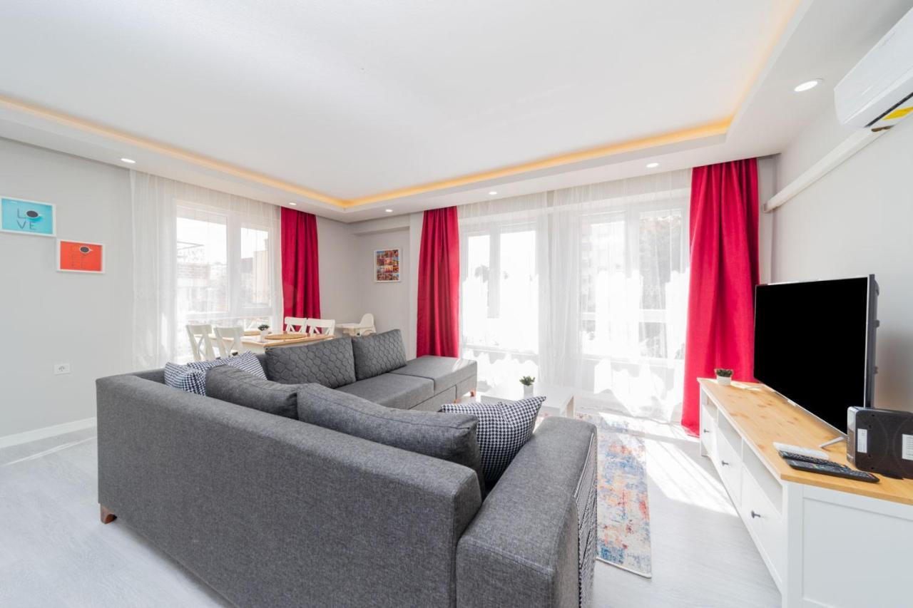 Modern And Fully Furnished Flat In Daire Antalya